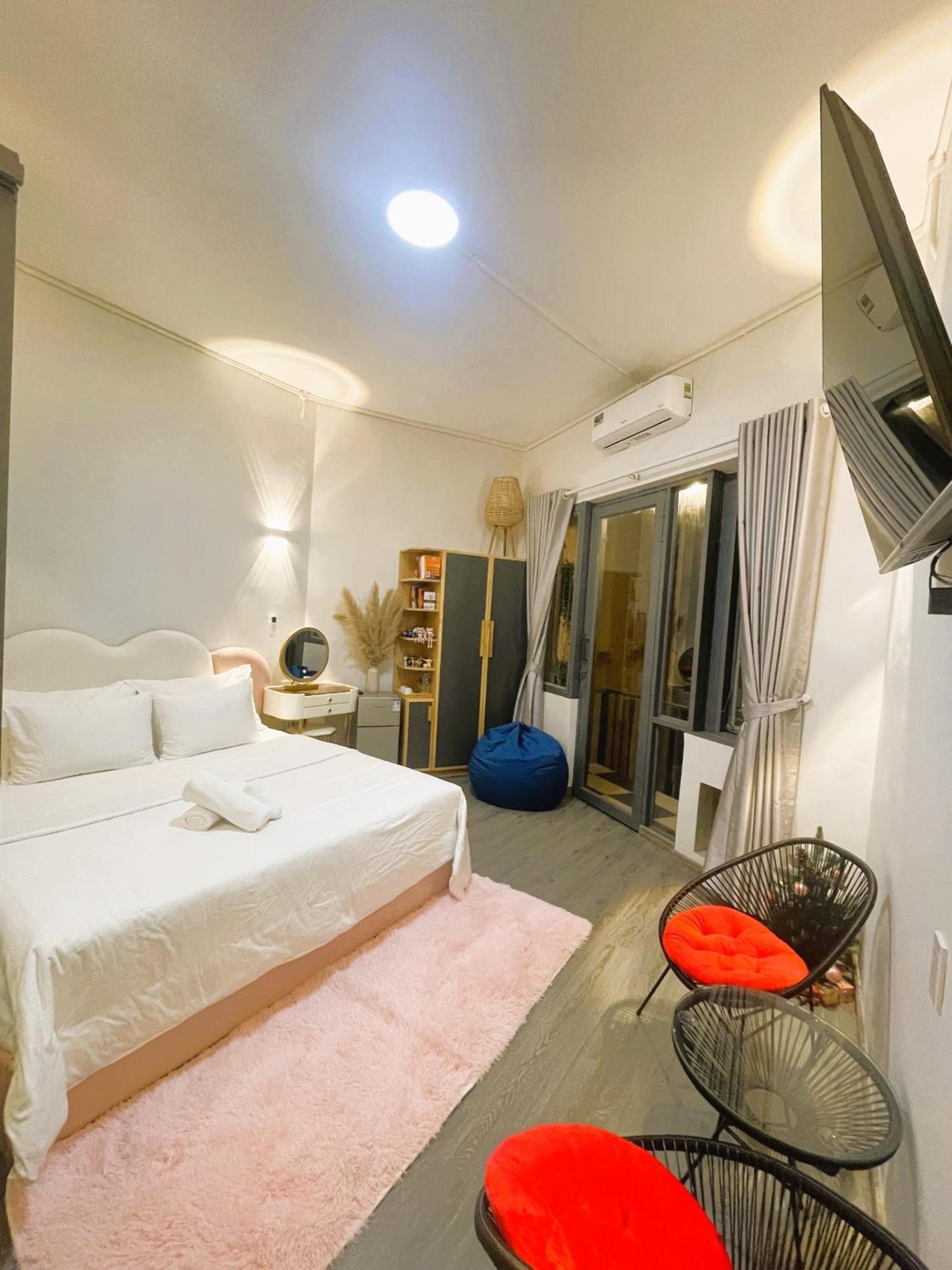 مدينة هوشي منه 6Even Hotel - Have A Staycation In The Cafe Apartments Building المظهر الخارجي الصورة