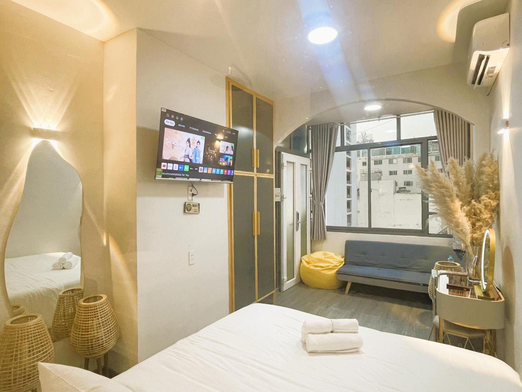 مدينة هوشي منه 6Even Hotel - Have A Staycation In The Cafe Apartments Building المظهر الخارجي الصورة