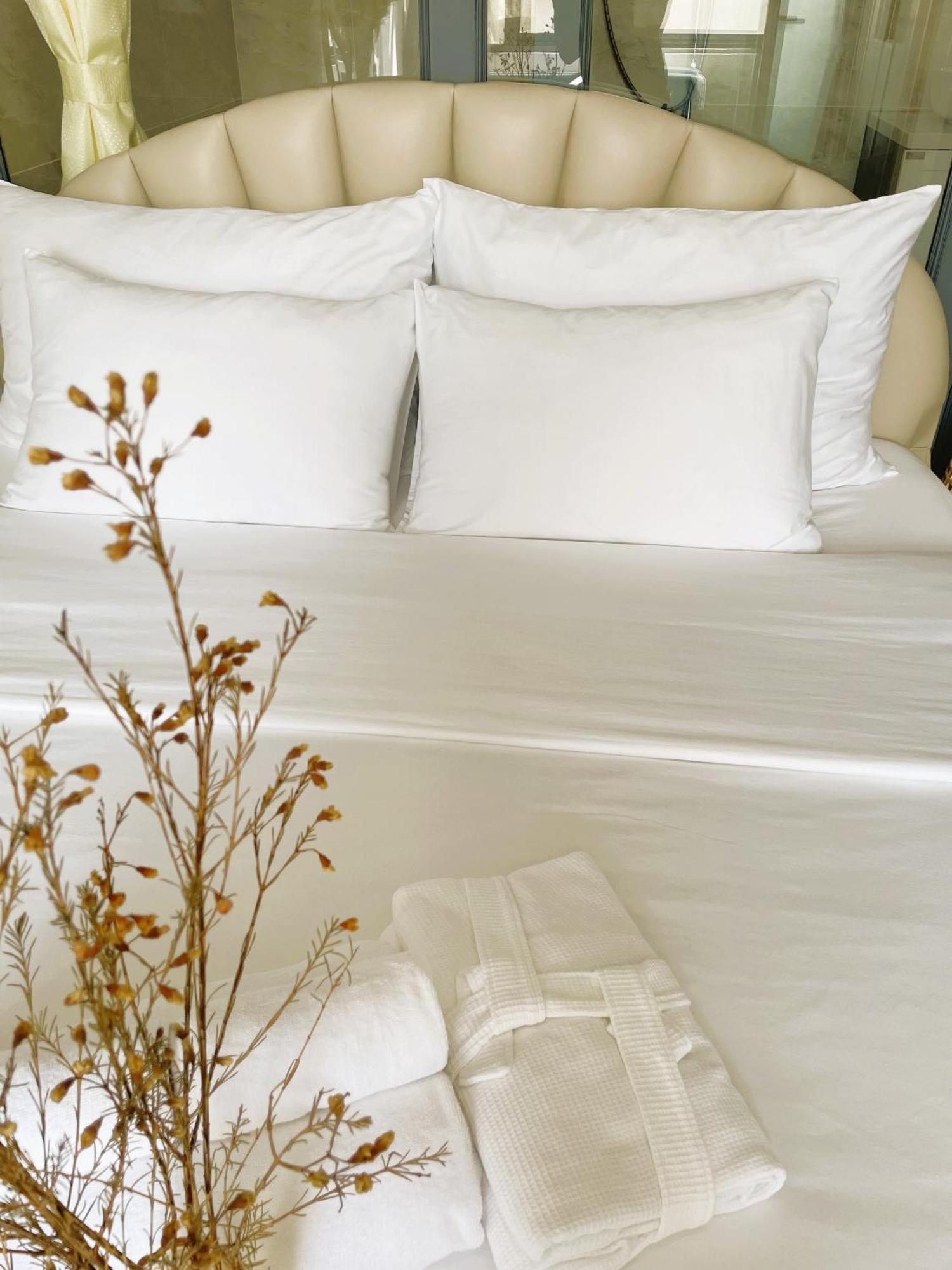 مدينة هوشي منه 6Even Hotel - Have A Staycation In The Cafe Apartments Building المظهر الخارجي الصورة