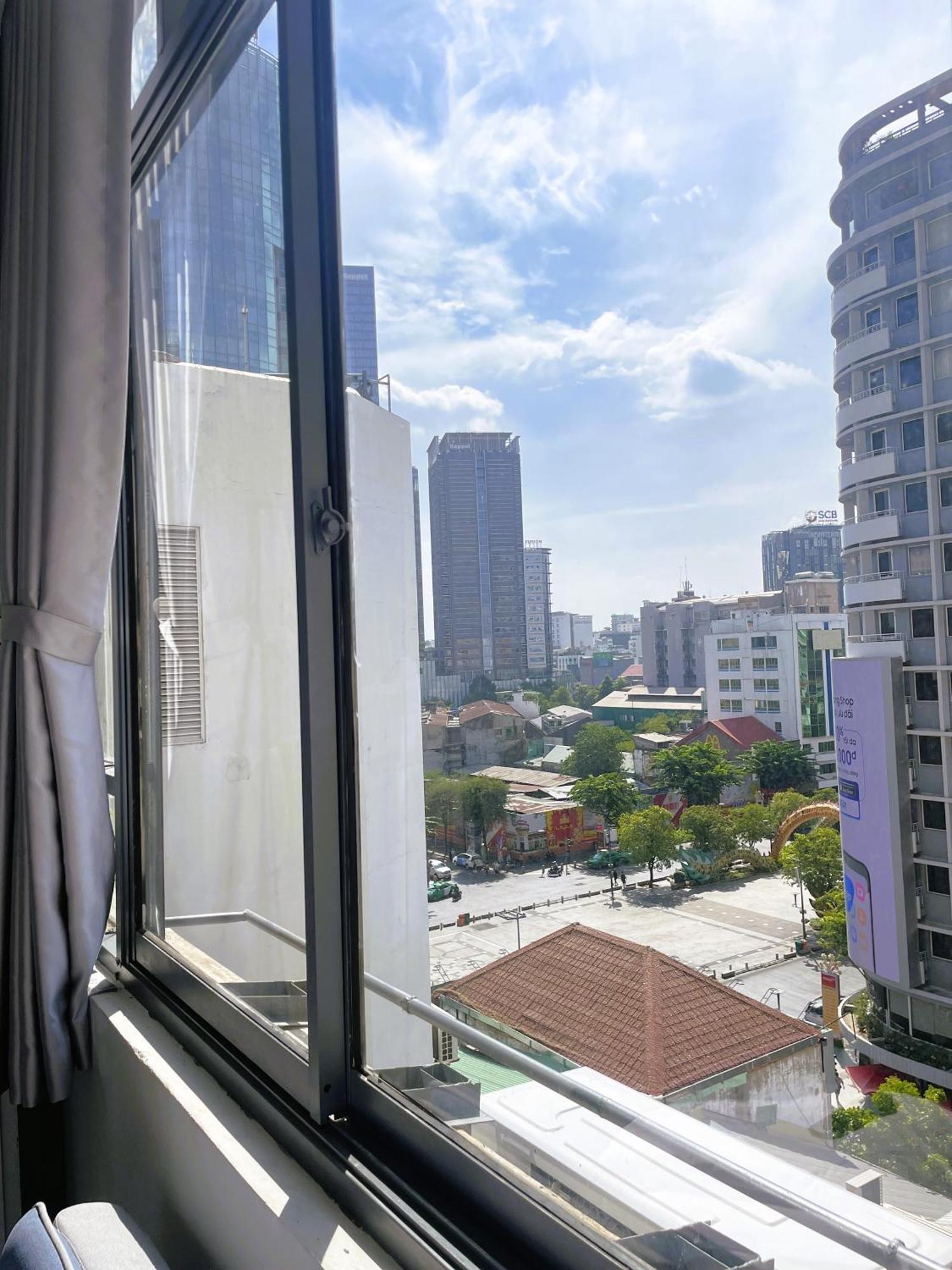 مدينة هوشي منه 6Even Hotel - Have A Staycation In The Cafe Apartments Building المظهر الخارجي الصورة